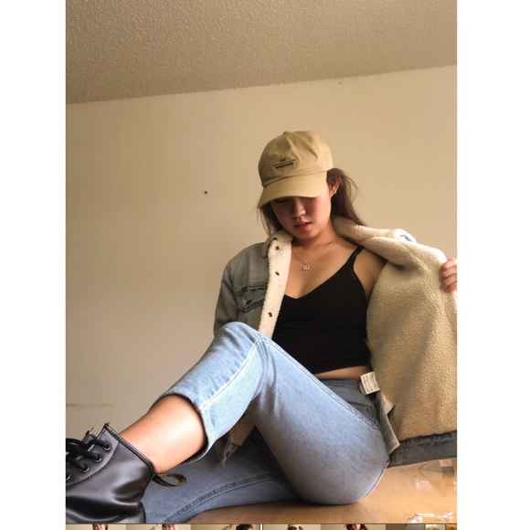 Levi’s Jean jacket - Picture 1 of 2